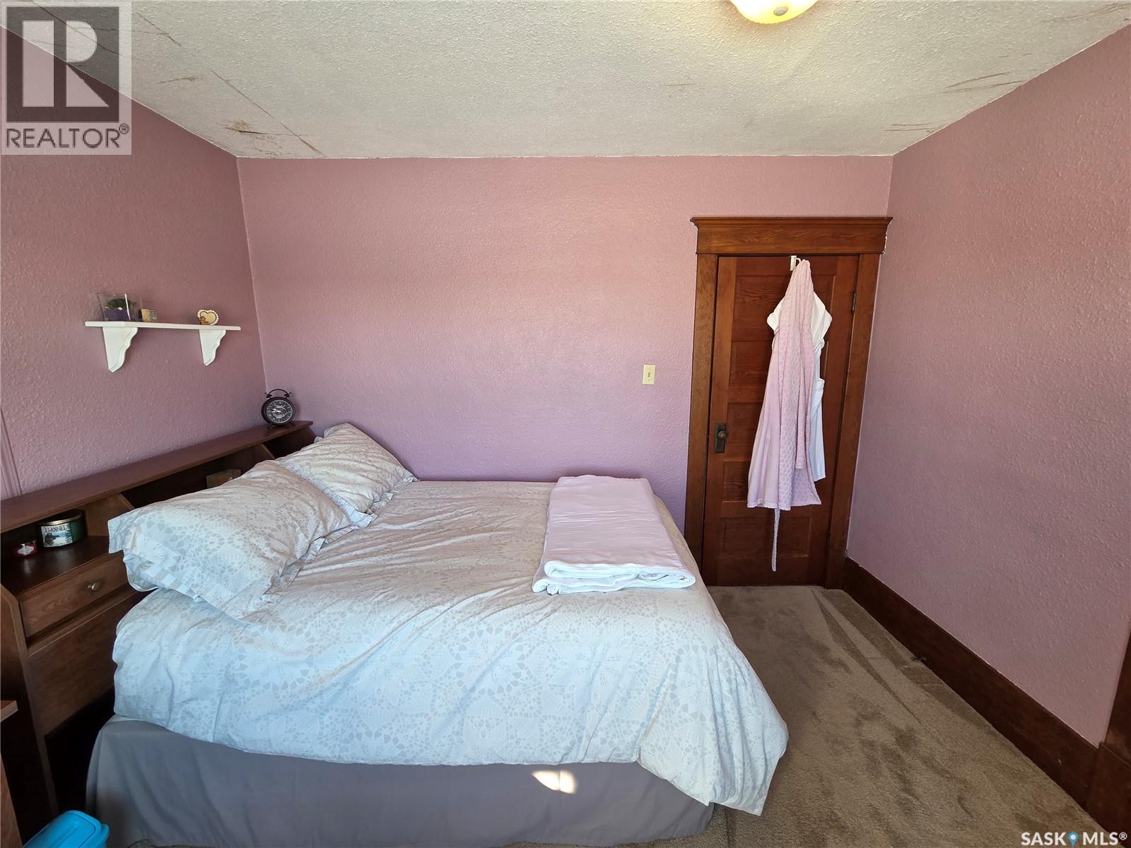 Doty Acreage, Moose Mountain Rm No. 63, SK - Indoor Photo Showing Bedroom
