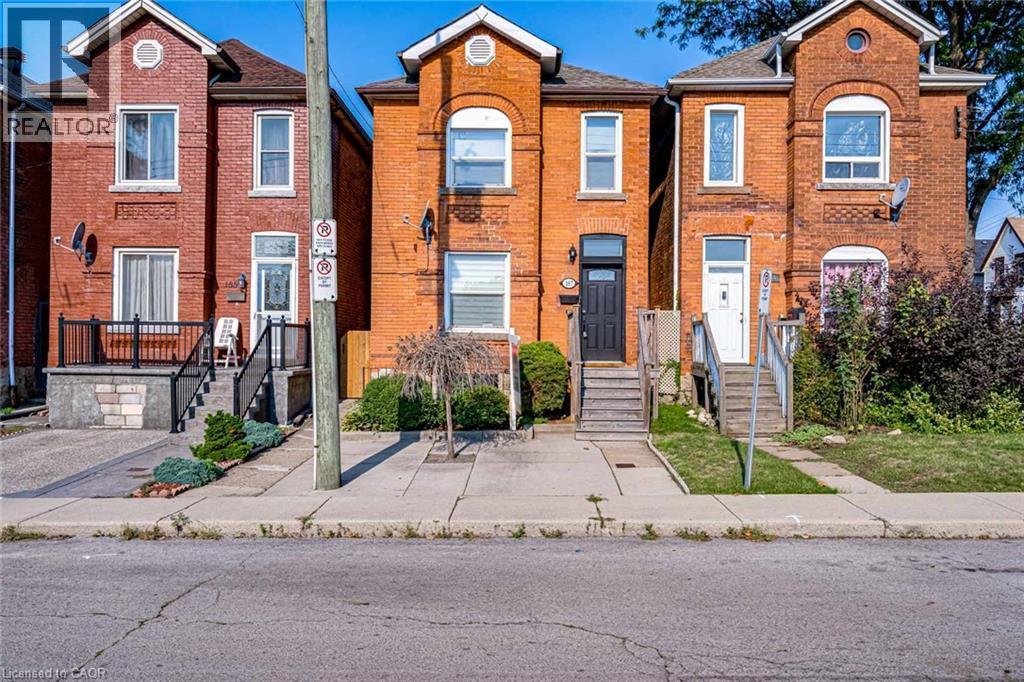187 Oak Avenue, Hamilton, ON - Outdoor With Facade