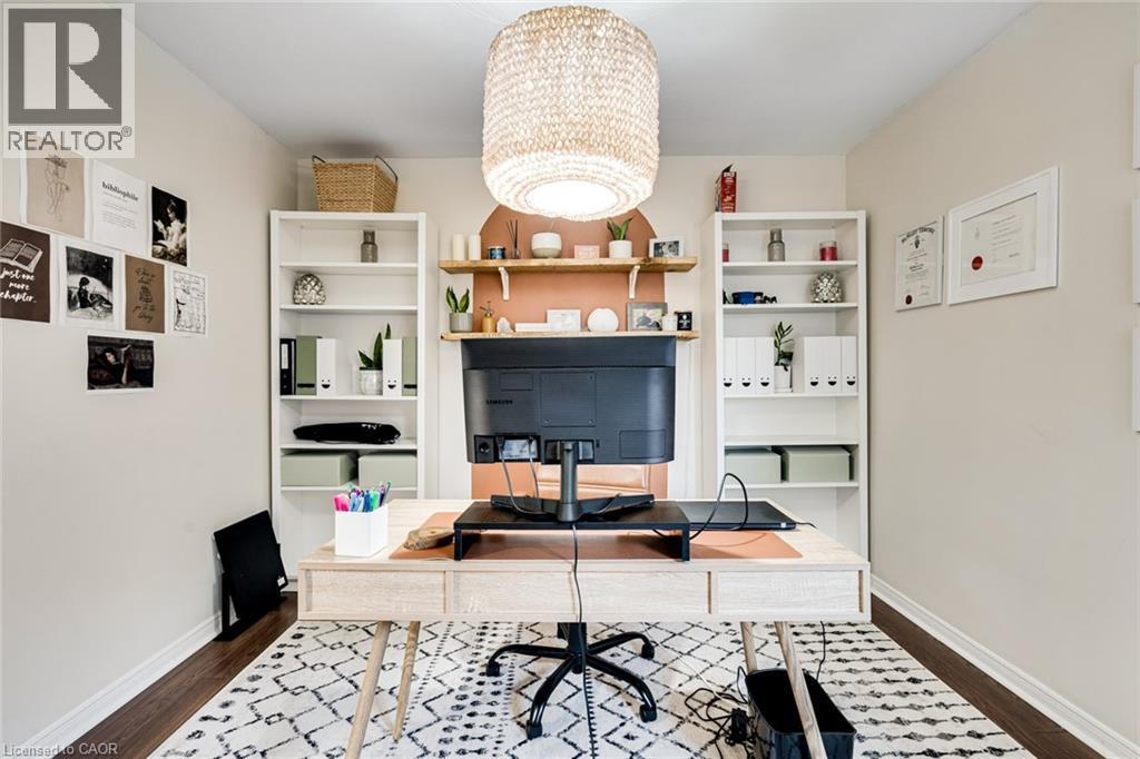 187 Oak Avenue, Hamilton, ON - Indoor Photo Showing Office