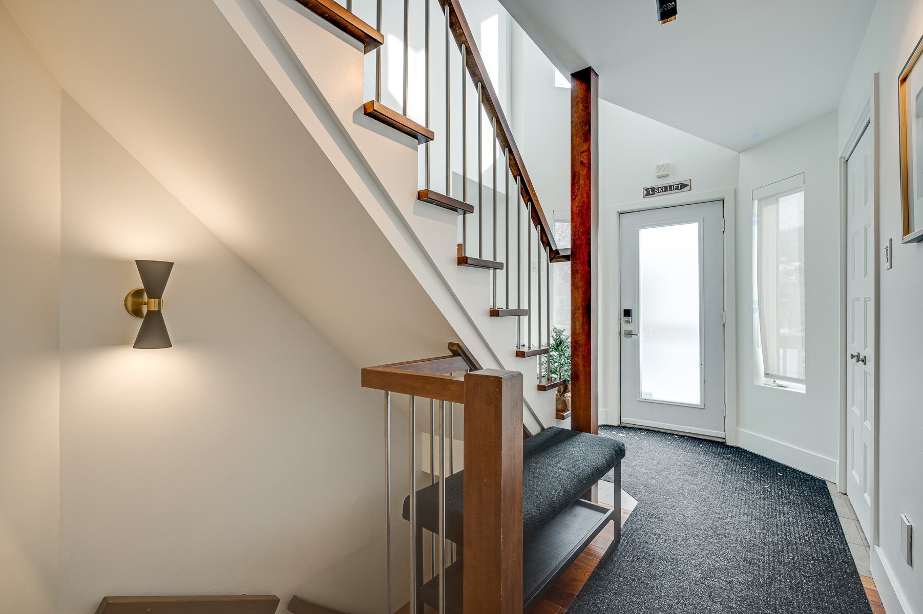 Mud Room - 305 Crois. Des Neiges, Saint-Sauveur, QC - Indoor Photo Showing Other Room