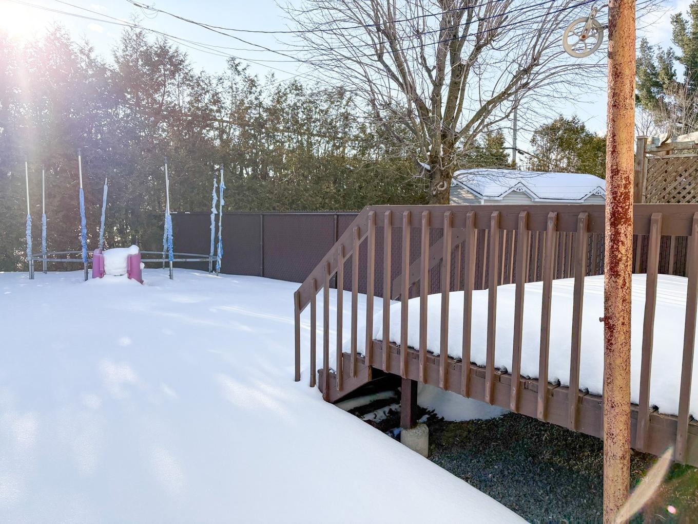 Cour - 110 Rue Benoit, Drummondville, QC - Outdoor