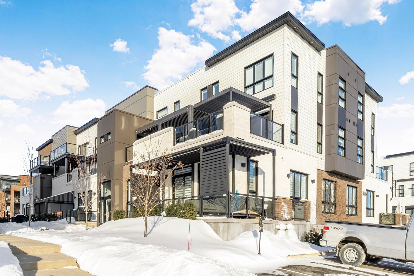 Back facade - 208-906 Av. Pierre-Dansereau, Terrebonne (Terrebonne), QC - Outdoor