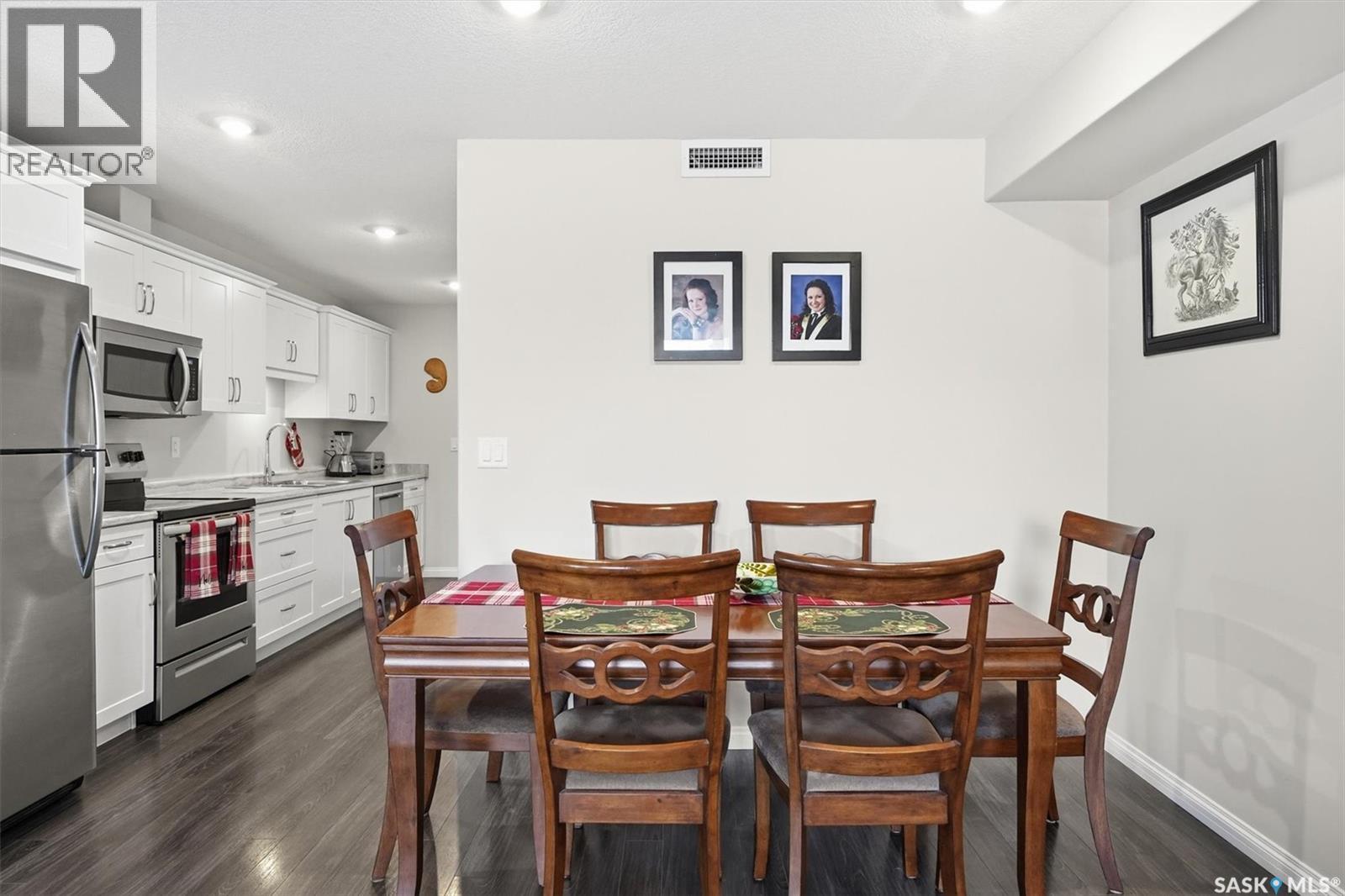 3101 106 Willis Crescent, Saskatoon, SK - Indoor