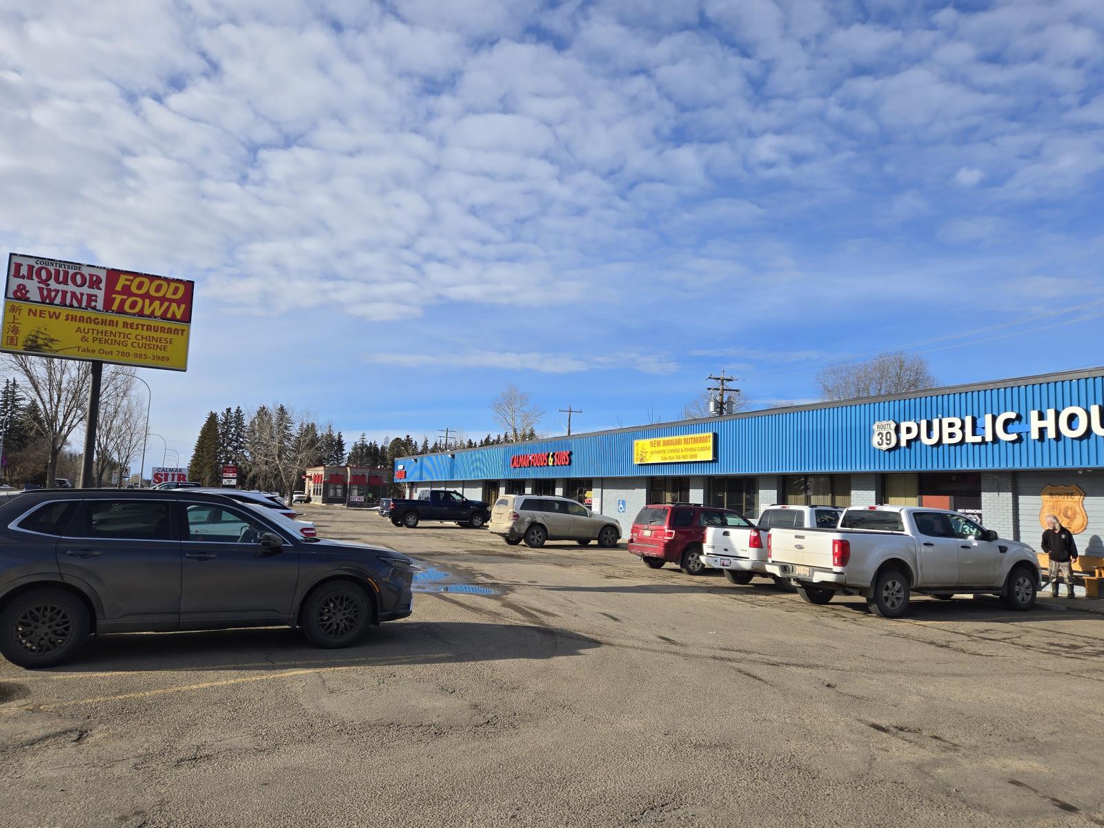 5010 50 Ave, Calmar, AB