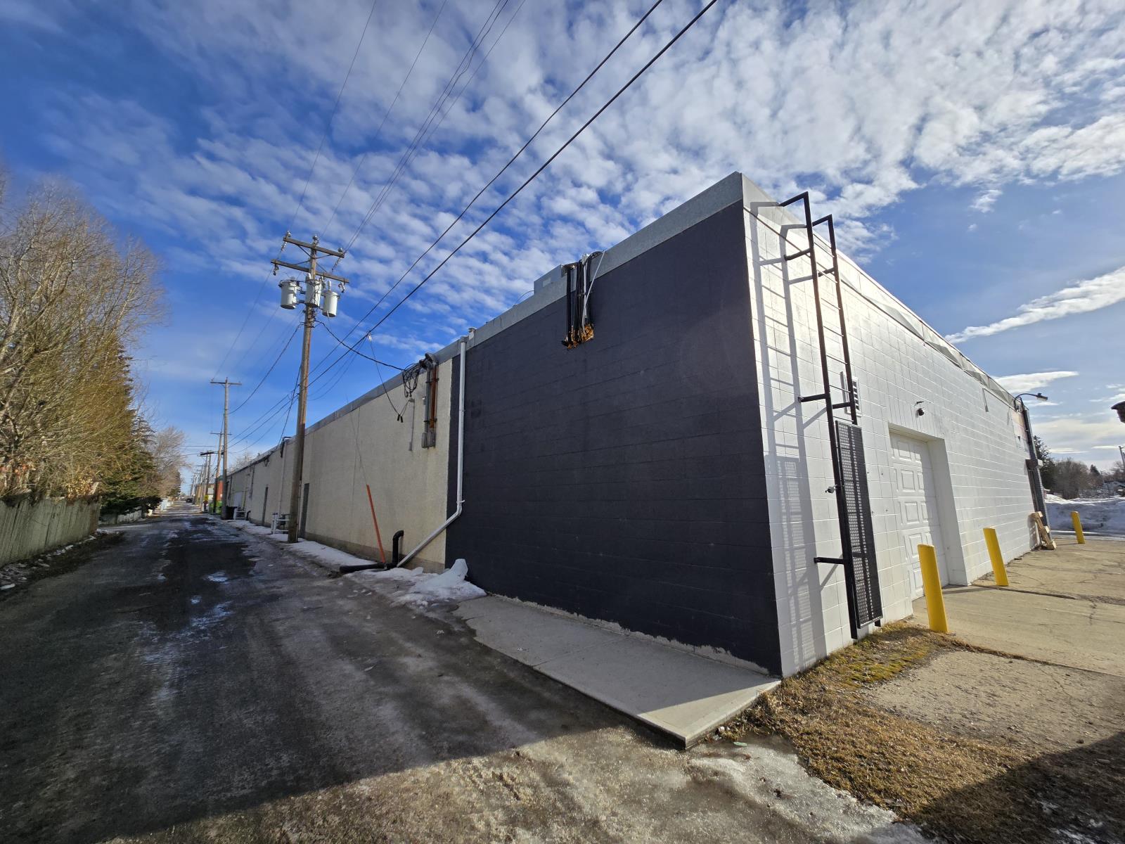 5010 50 Ave, Calmar, AB