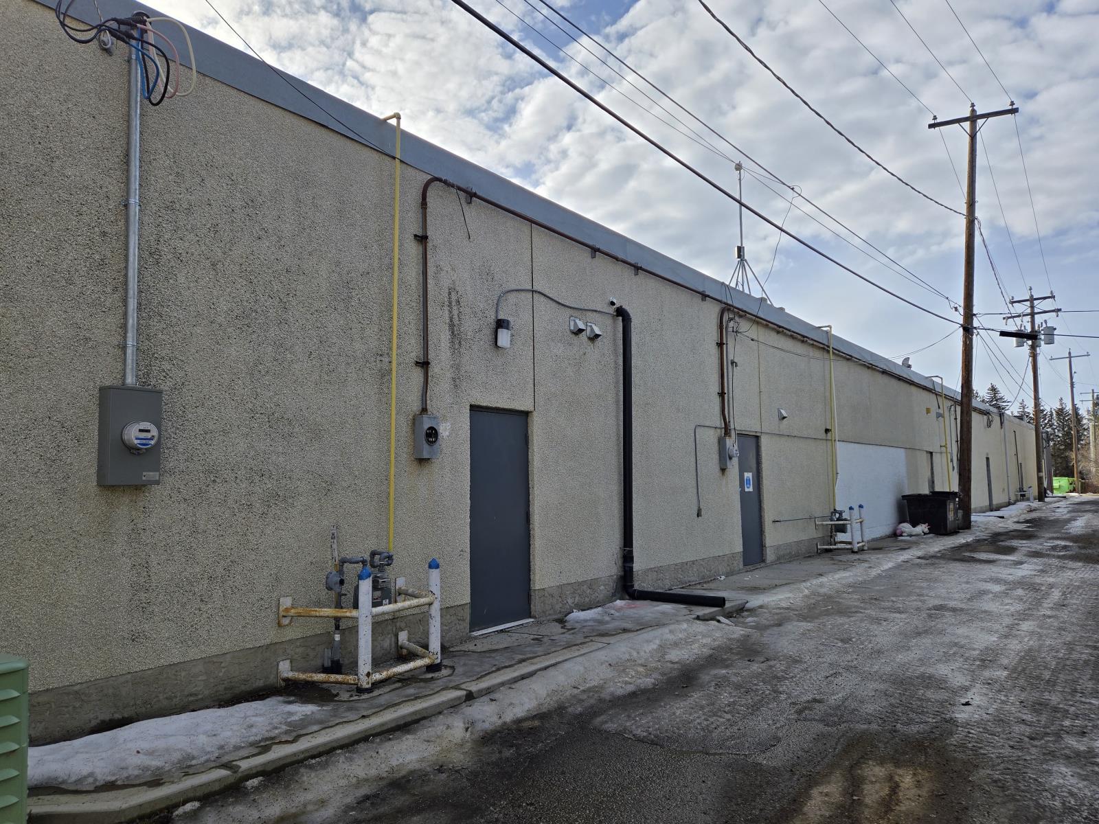 5010 50 Ave, Calmar, AB