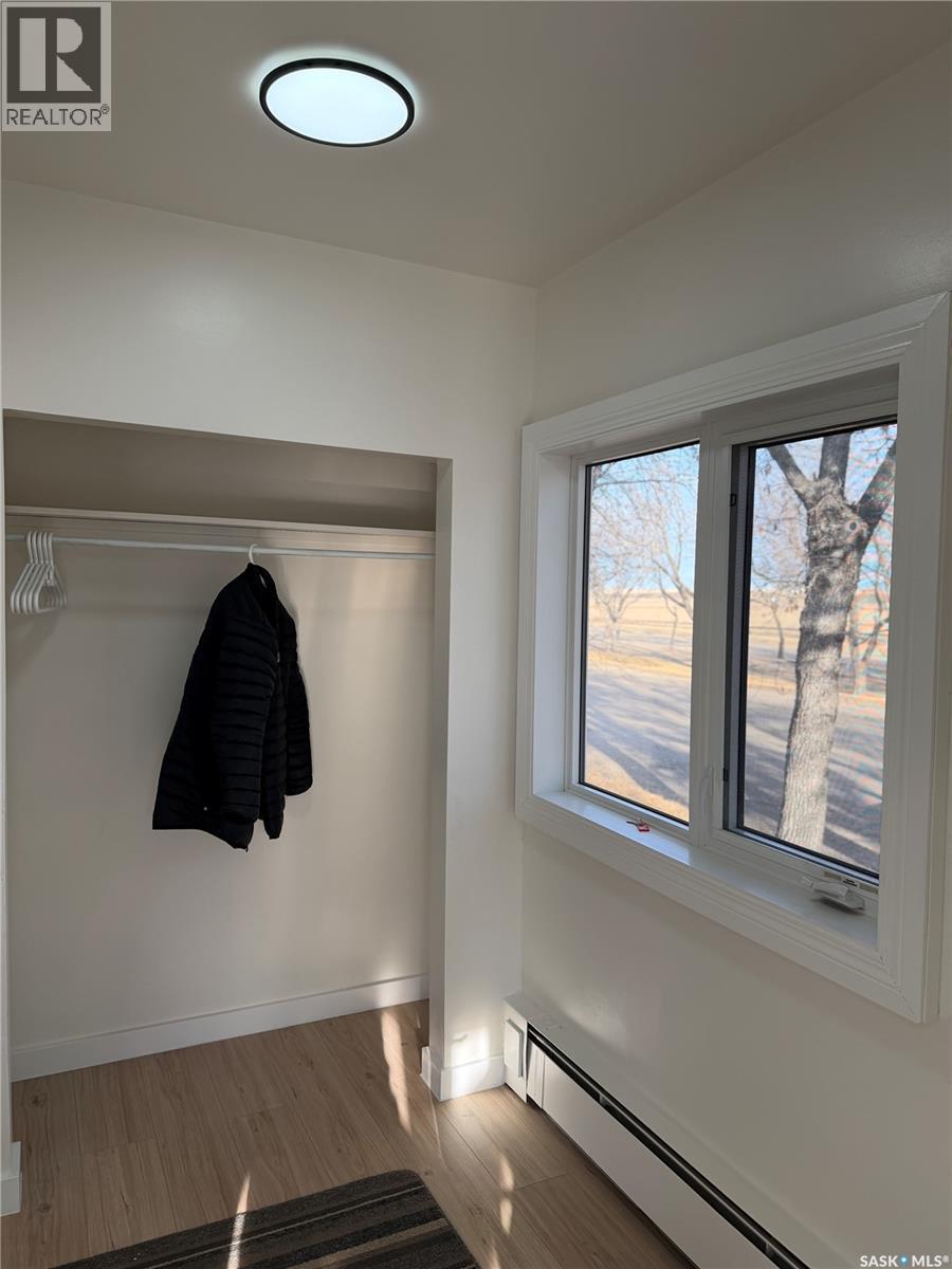 133 Railway Avenue, Ponteix, SK - Indoor Photo Showing Other Room