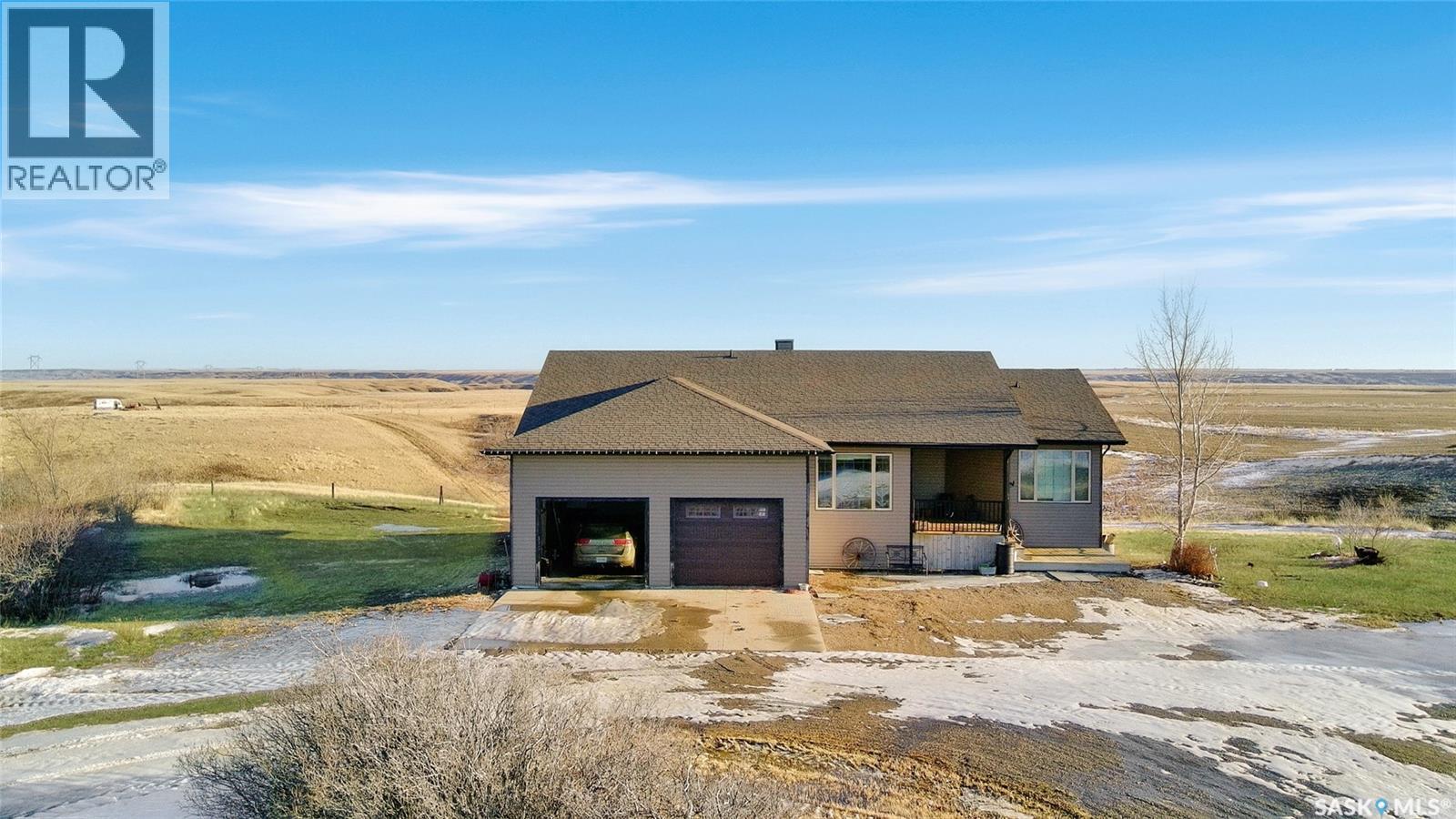 The Landing Acreage, Saskatchewan Landing, SK - Outdoor