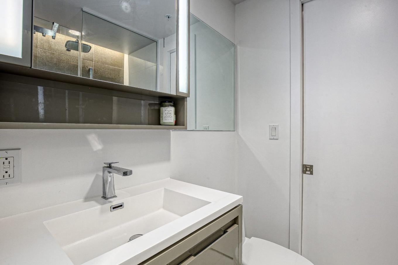 Salle de bains - 4310-1288 Av. Des Canadiens-De-Montréal, Montréal (Ville-Marie), QC - Indoor Photo Showing Bathroom