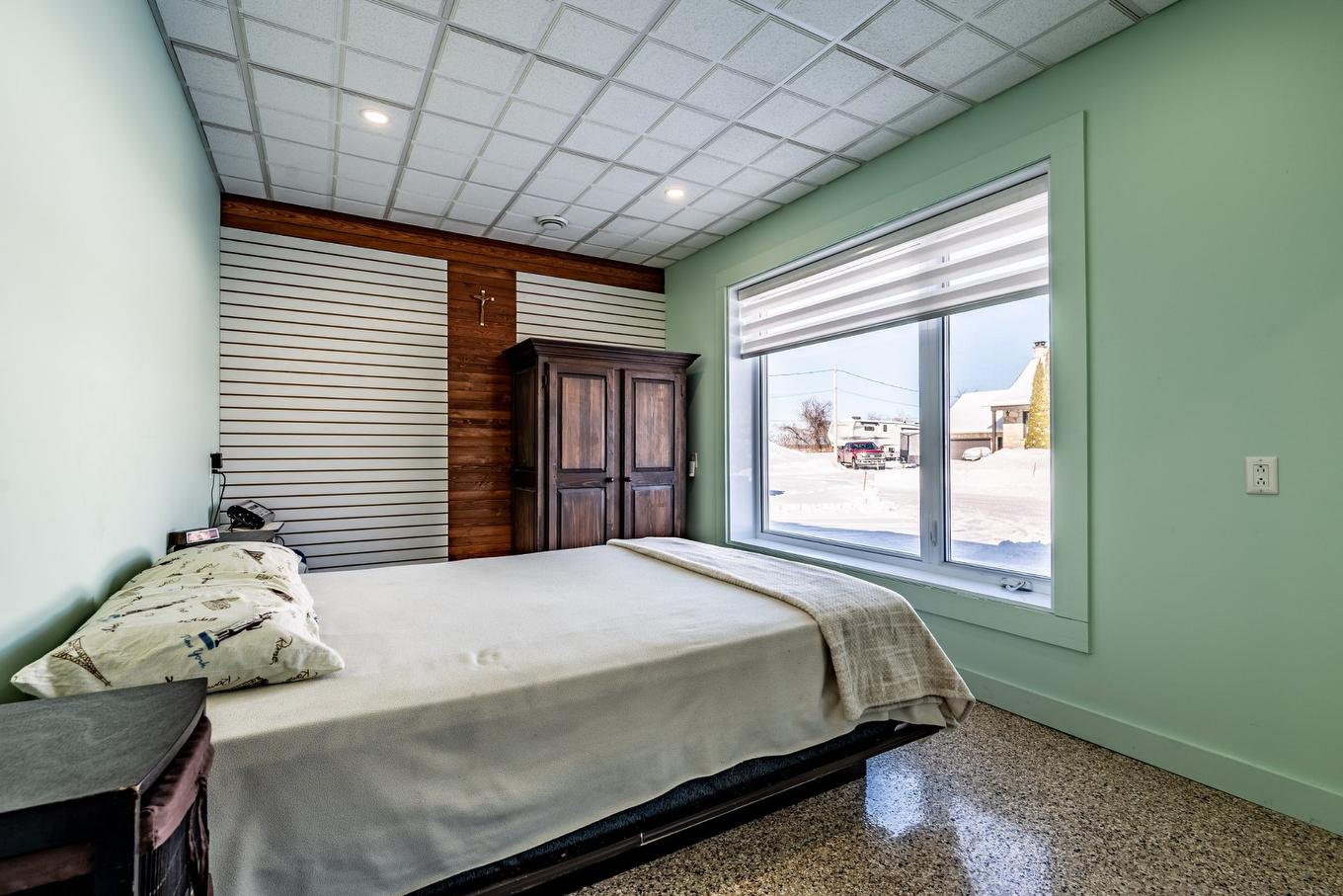 Chambre à coucher - 15 Rue Lucien-Turcotte, Trois-Rivières, QC - Indoor Photo Showing Bedroom