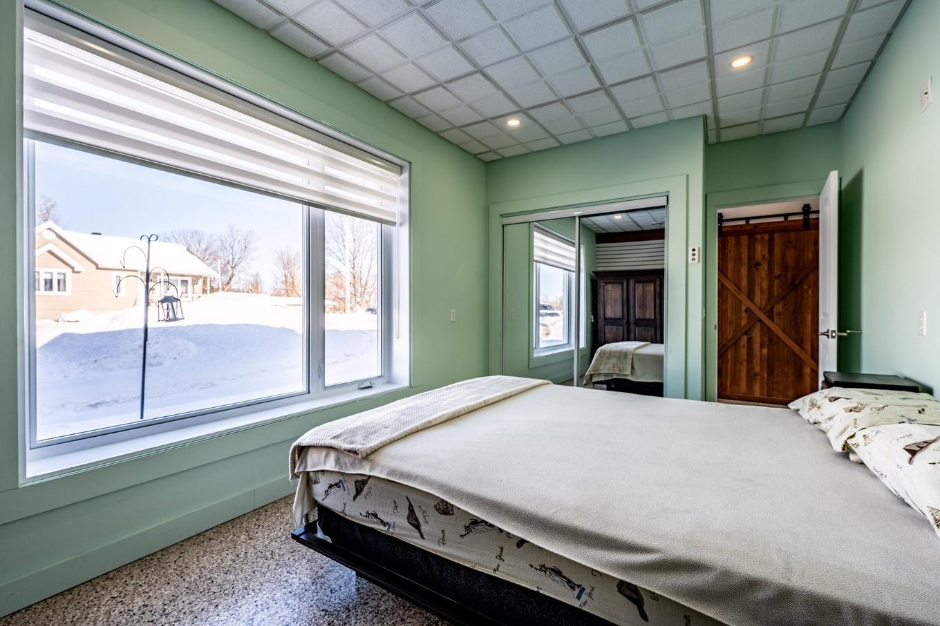 Chambre à coucher - 15 Rue Lucien-Turcotte, Trois-Rivières, QC - Indoor Photo Showing Bedroom