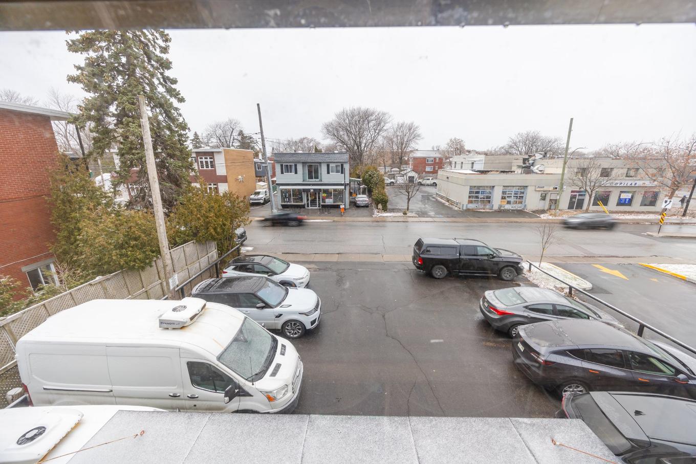 Parking - 202-203-24 Rue De Gentilly O., Longueuil (Le Vieux-Longueuil), QC - Outdoor