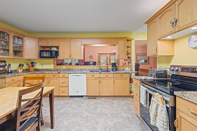 170 Dennis St, Emerson, MB