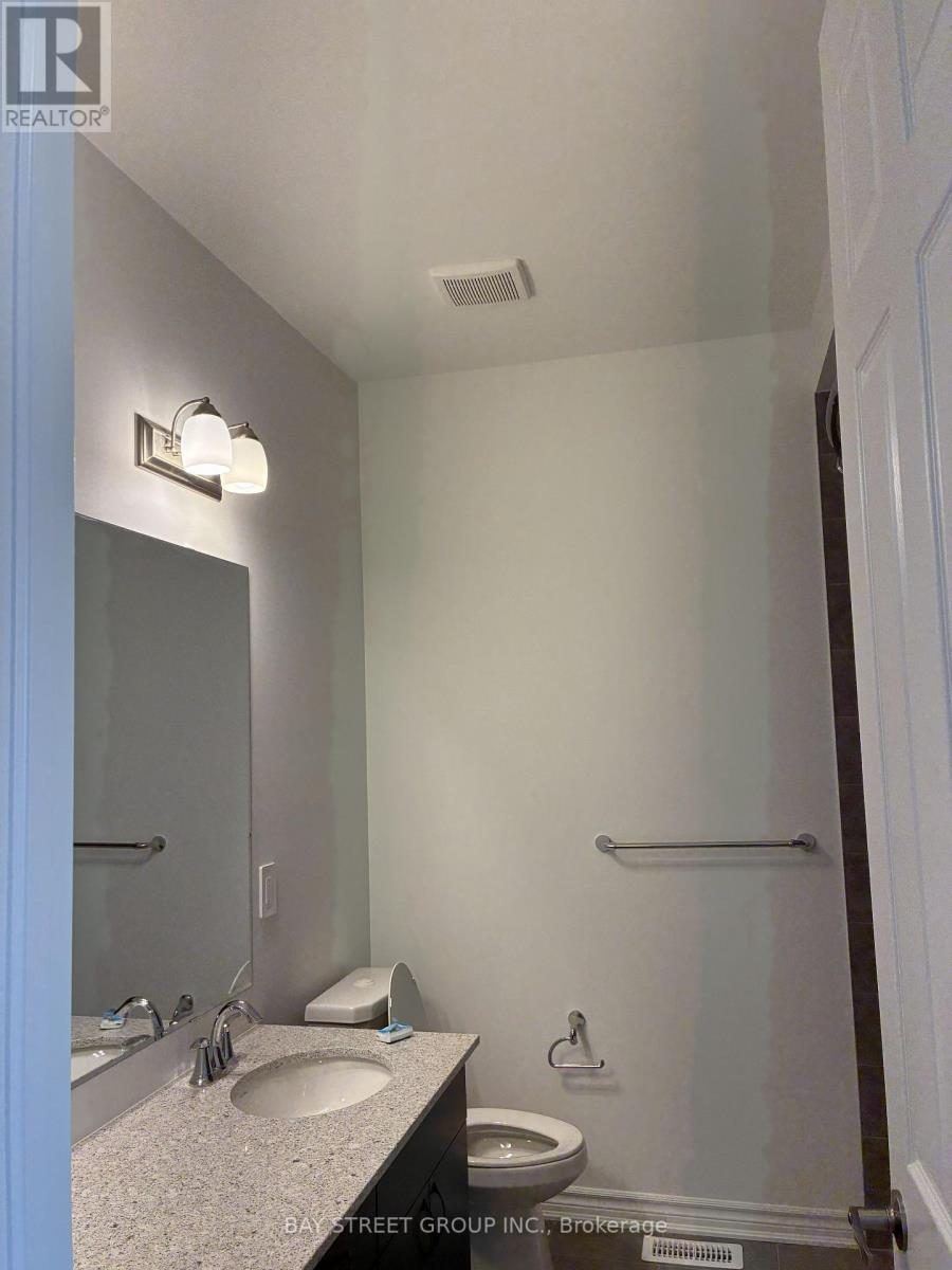 9 Moss Drive E, Markham, ON - Indoor Photo Showing Bathroom