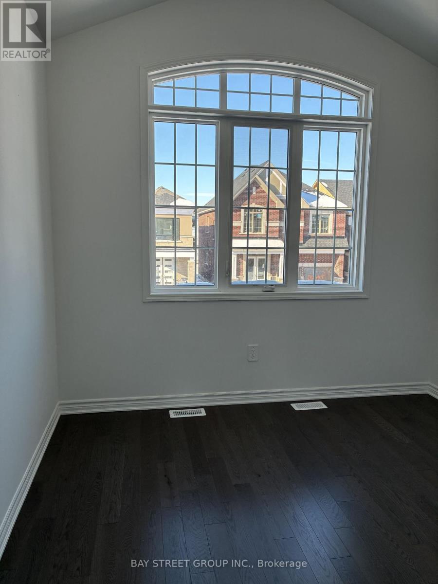 9 Moss Drive E, Markham, ON - Indoor Photo Showing Other Room