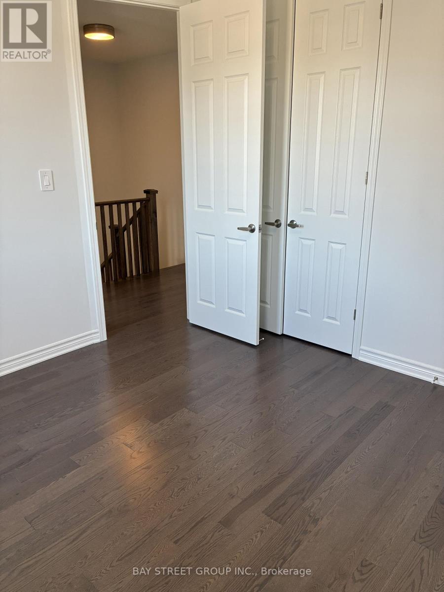 9 Moss Drive E, Markham, ON - Indoor Photo Showing Other Room