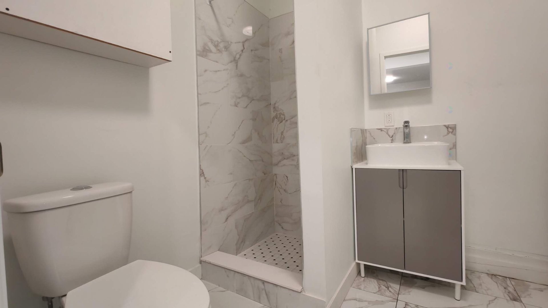 Bathroom - 3835 Rue Rivard, Montréal (Le Plateau-Mont-Royal), QC - Indoor Photo Showing Bathroom