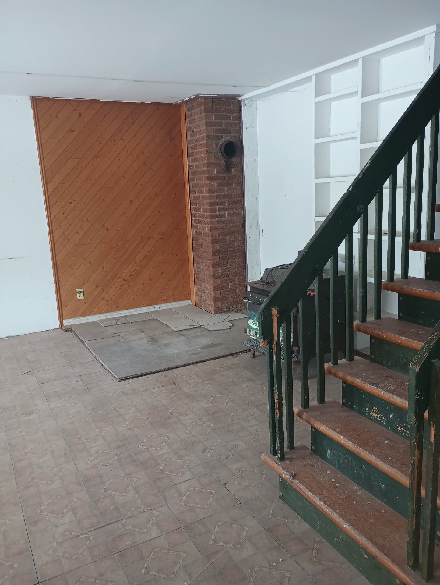 Living Room - 611 Ch. St-Edmond, Saint-Barthélemy, QC - Indoor Photo Showing Other Room