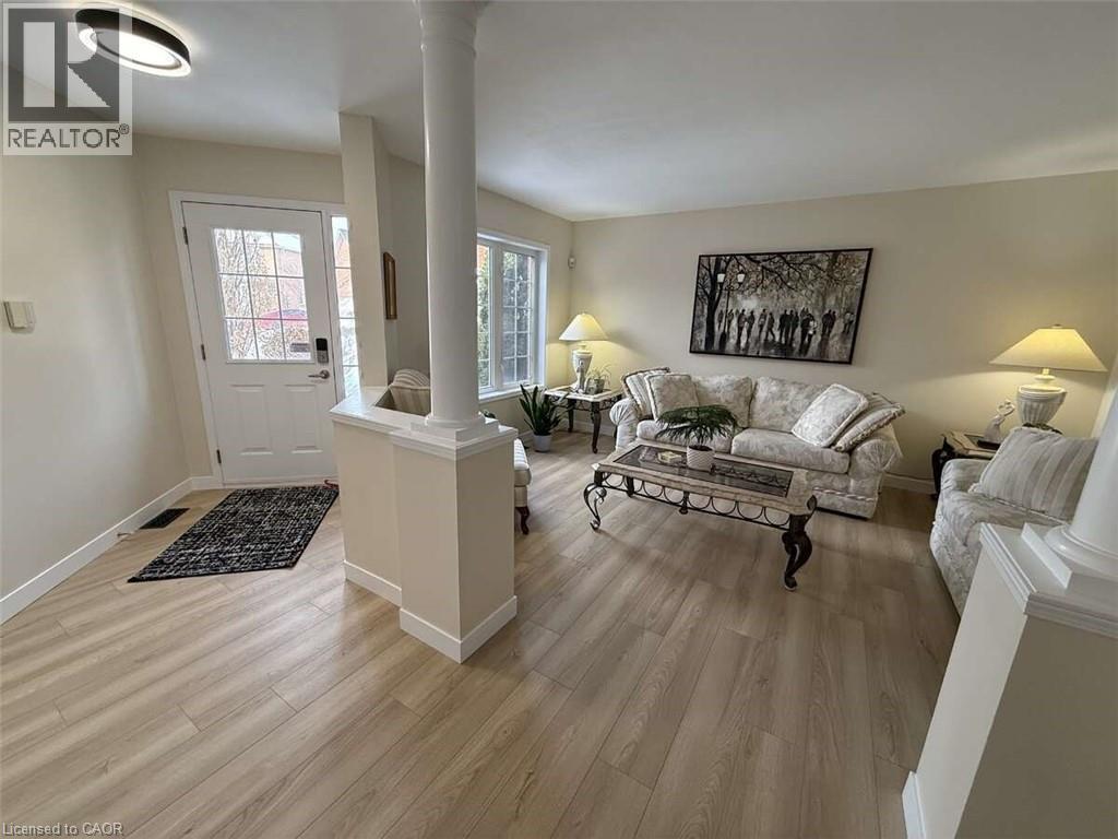 156 Lynnette Drive, Hamilton, ON - Indoor