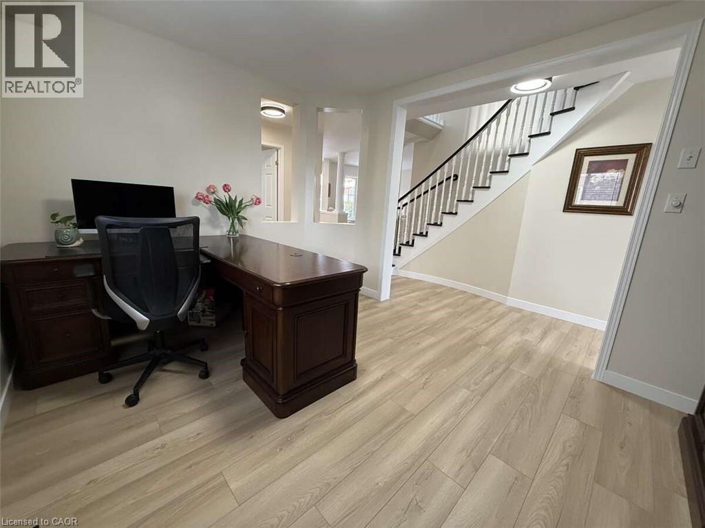 156 Lynnette Drive, Hamilton, ON - Indoor Photo Showing Office