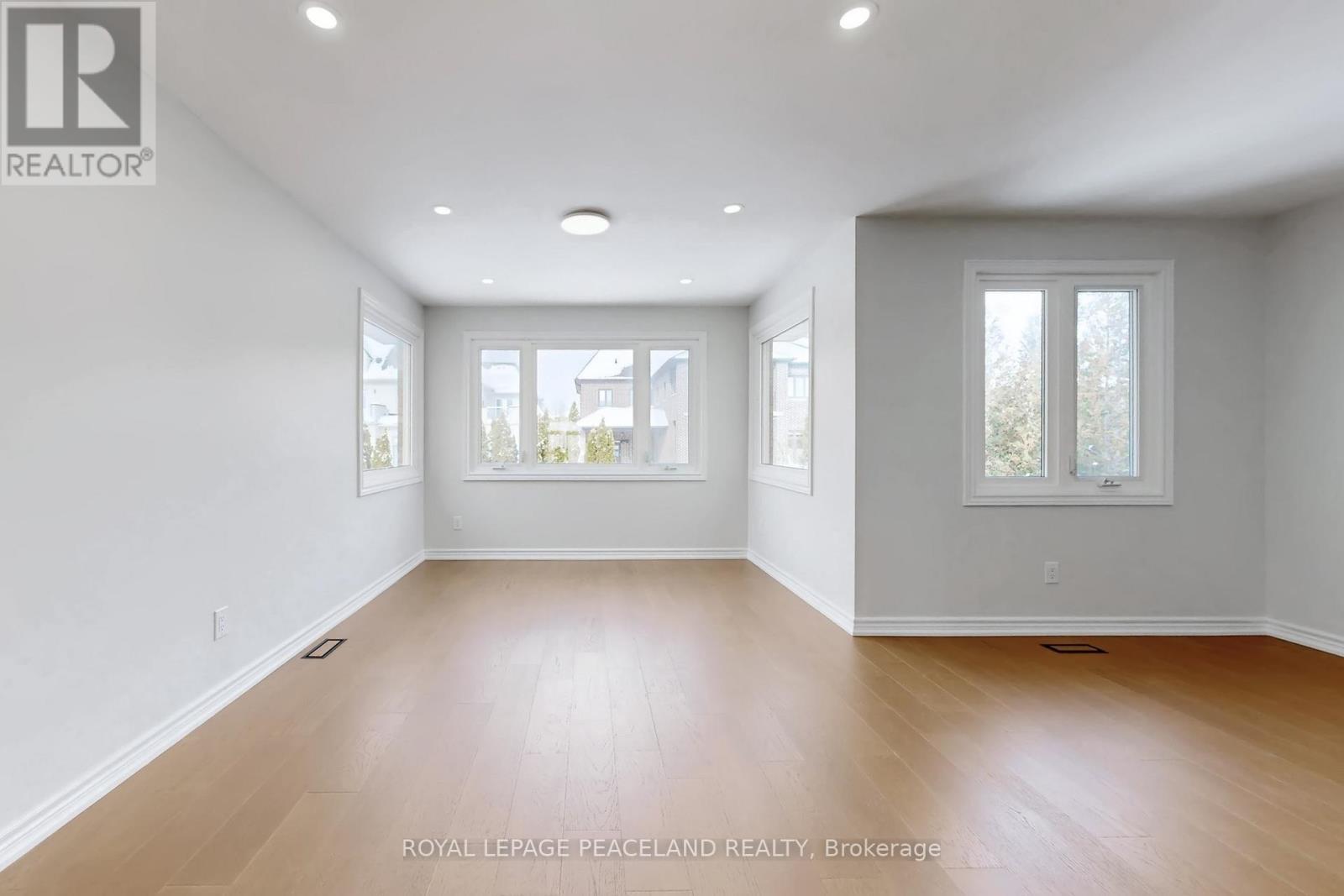 186 Marsi Road, Richmond Hill, ON - Indoor Photo Showing Other Room