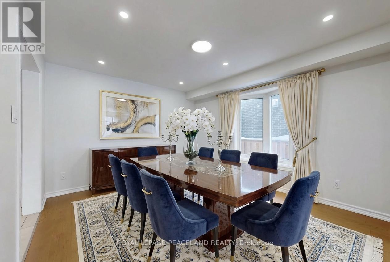186 Marsi Road, Richmond Hill, ON - Indoor Photo Showing Dining Room