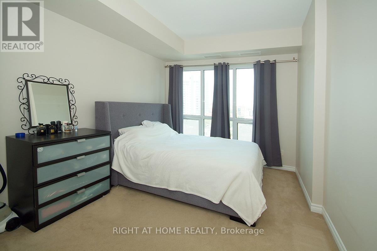 702 - 200 Rideau Street, Ottawa, ON - Indoor Photo Showing Bedroom