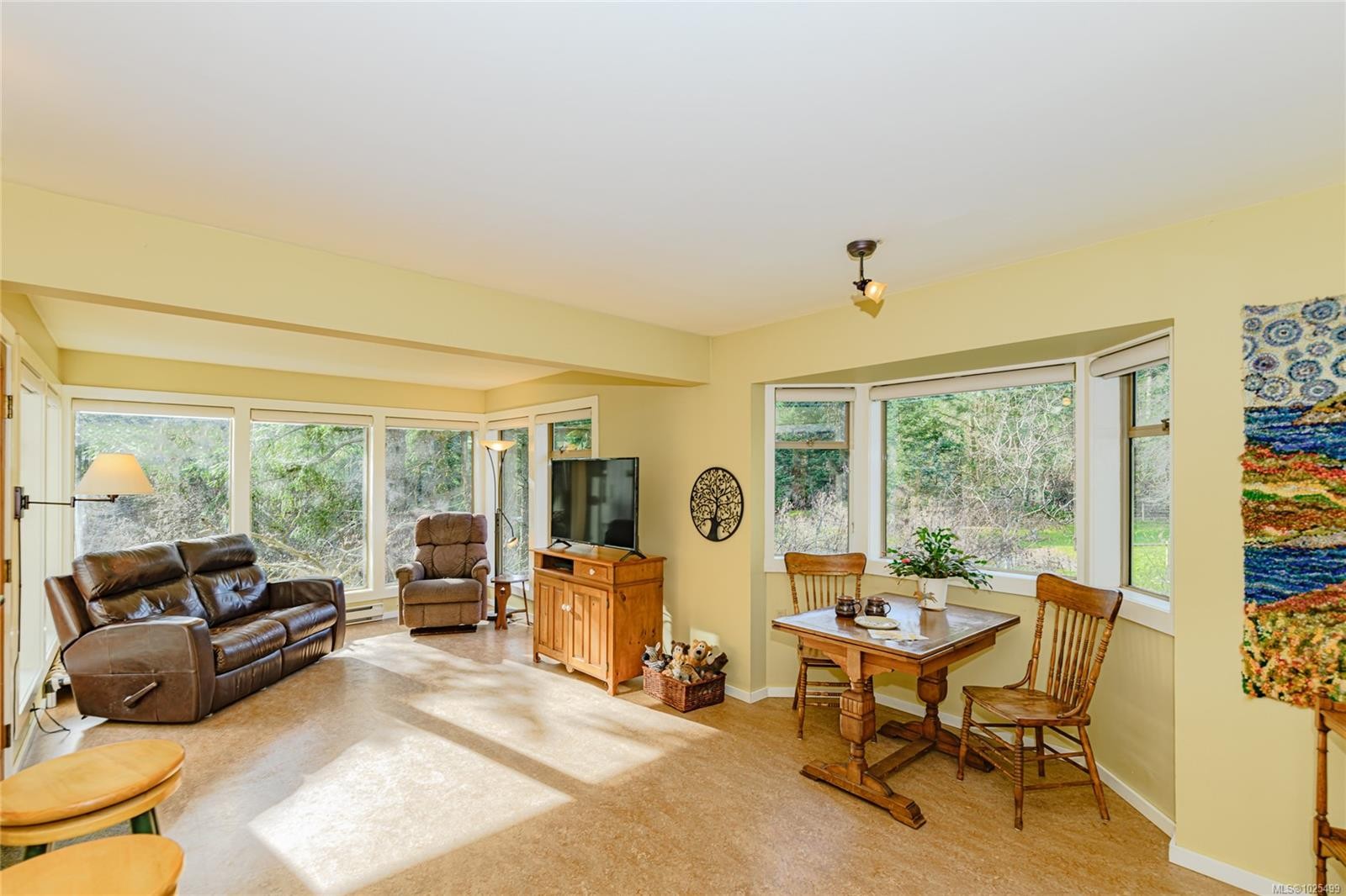 137 Forest Ridge Rd, Salt Spring, BC