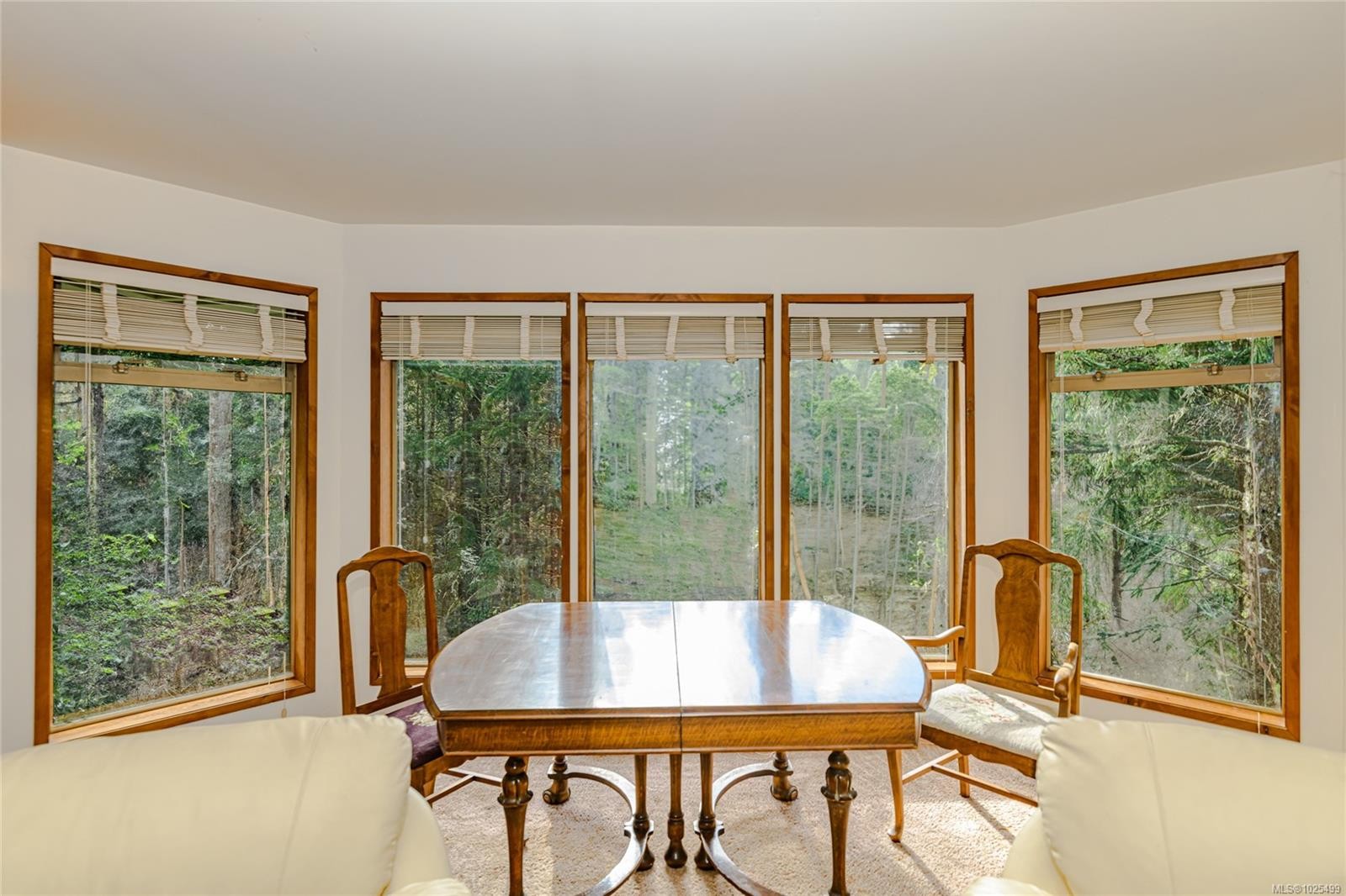 137 Forest Ridge Rd, Salt Spring, BC