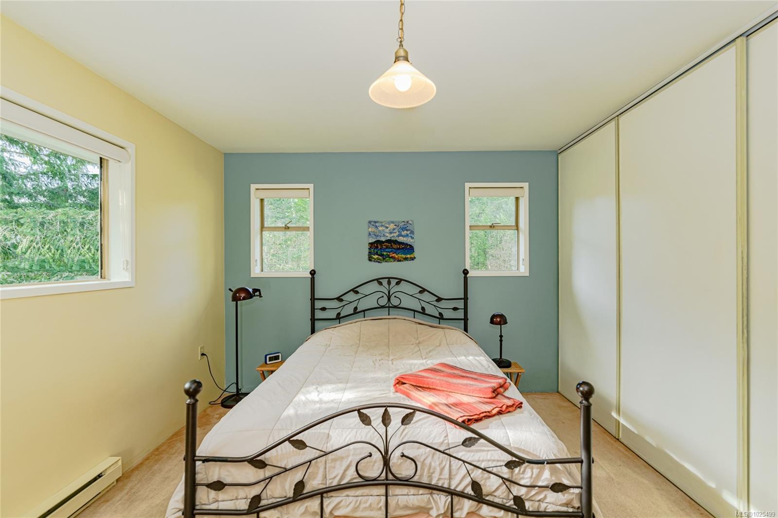 137 Forest Ridge Rd, Salt Spring, BC