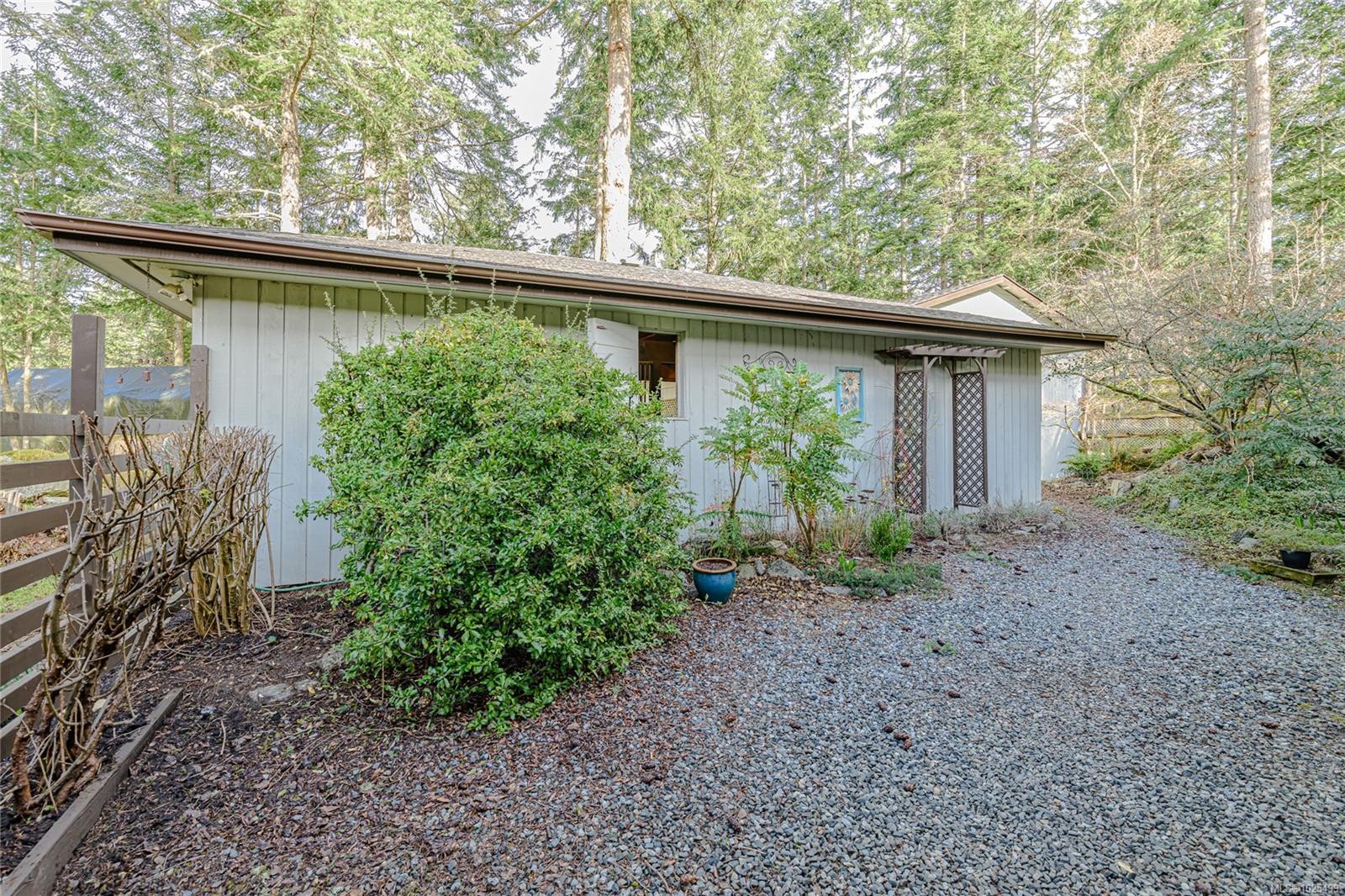 137 Forest Ridge Rd, Salt Spring, BC