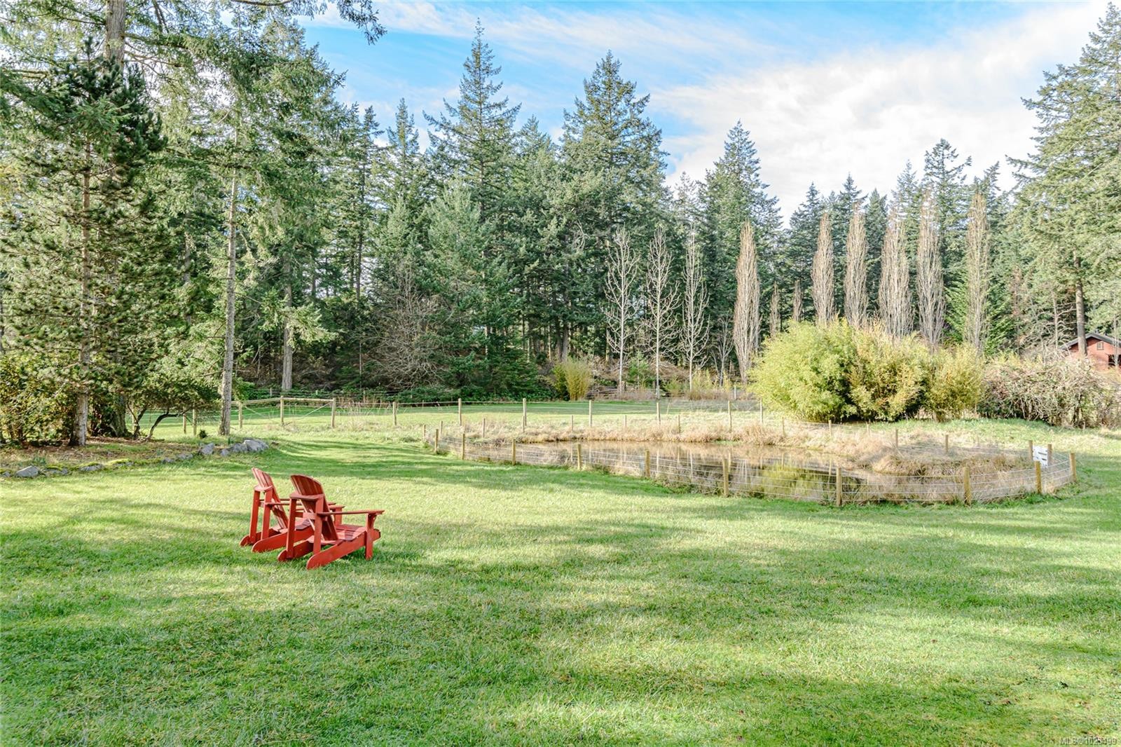 137 Forest Ridge Rd, Salt Spring, BC