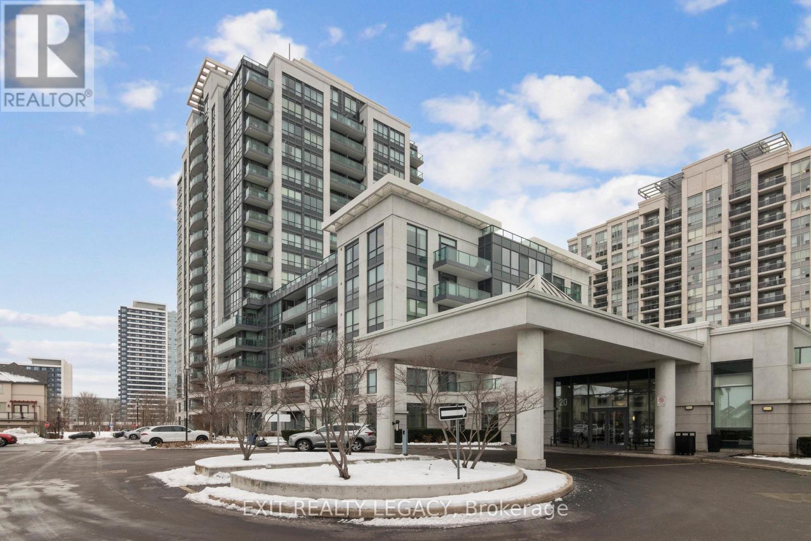 206 - 20 North Park Road, Vaughan, ON - Outdoor With Balcony With Facade