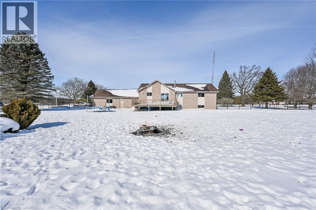 1654 Mcdowell Road E, Simcoe, ON - Outdoor