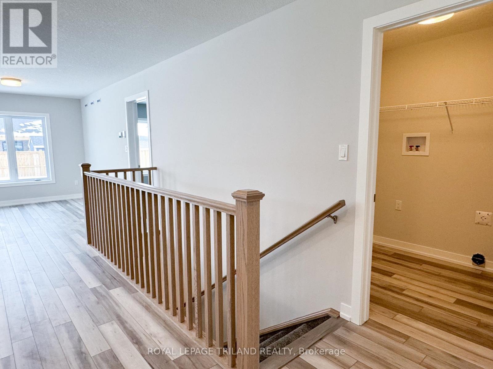 110 Styles Drive, St. Thomas, ON - Indoor Photo Showing Other Room