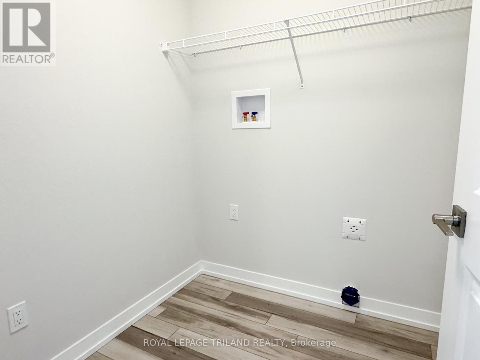 110 Styles Drive, St. Thomas, ON - Indoor With Storage