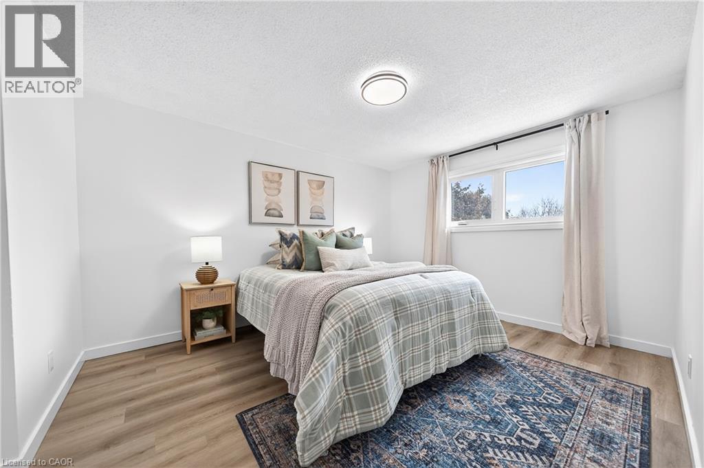 243 Highview Drive, Kitchener, ON - Indoor Photo Showing Bedroom