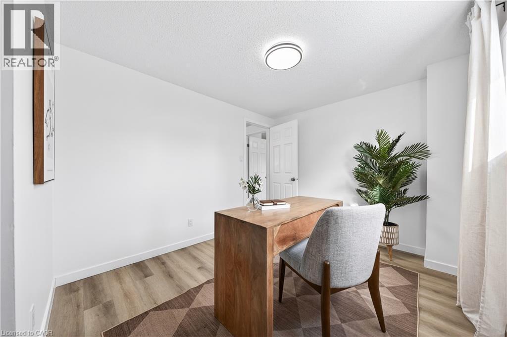 243 Highview Drive, Kitchener, ON - Indoor Photo Showing Other Room