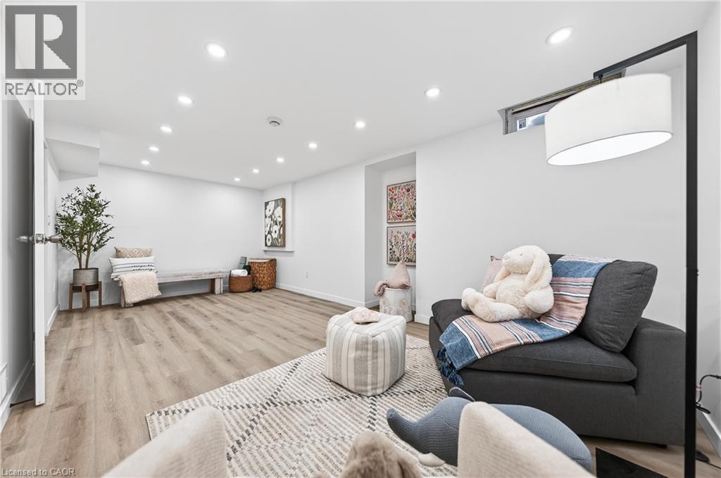 243 Highview Drive, Kitchener, ON - Indoor