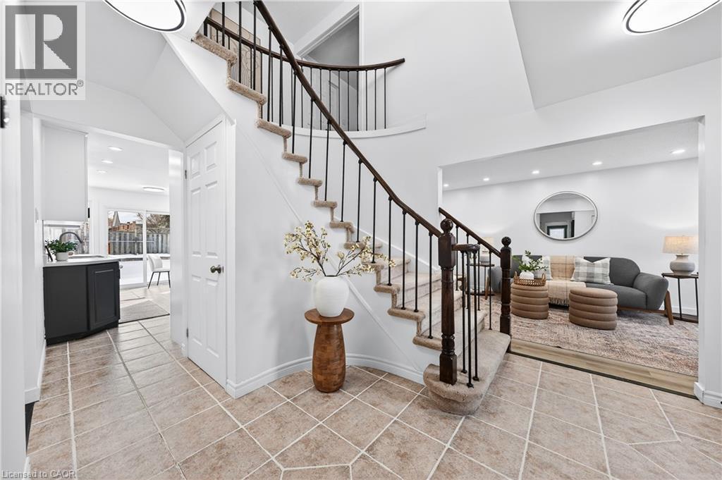 243 Highview Drive, Kitchener, ON - Indoor Photo Showing Other Room