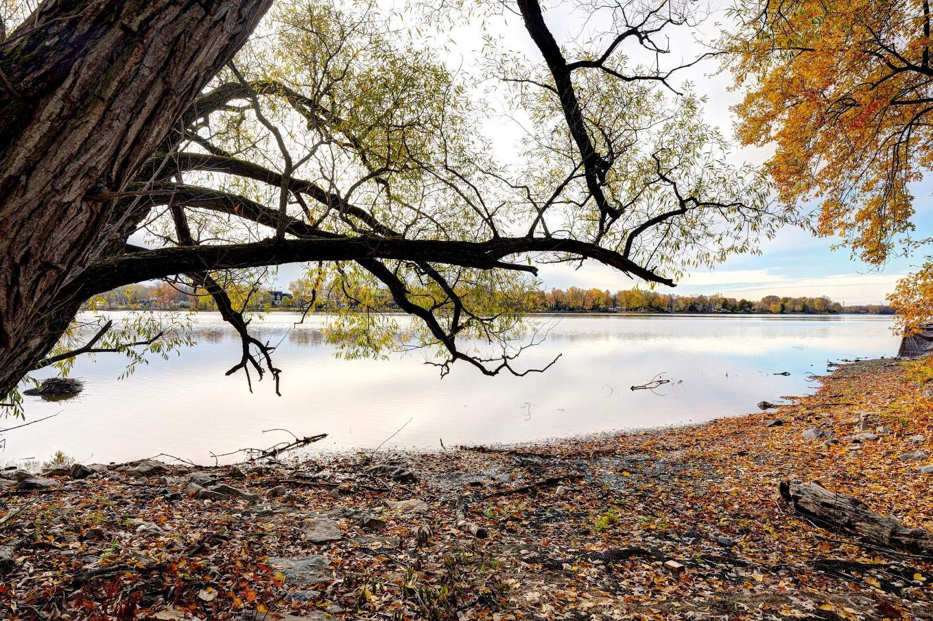 Water view - 1010 Côte De Terrebonne, Terrebonne (Terrebonne), QC - Outdoor With Body Of Water With View