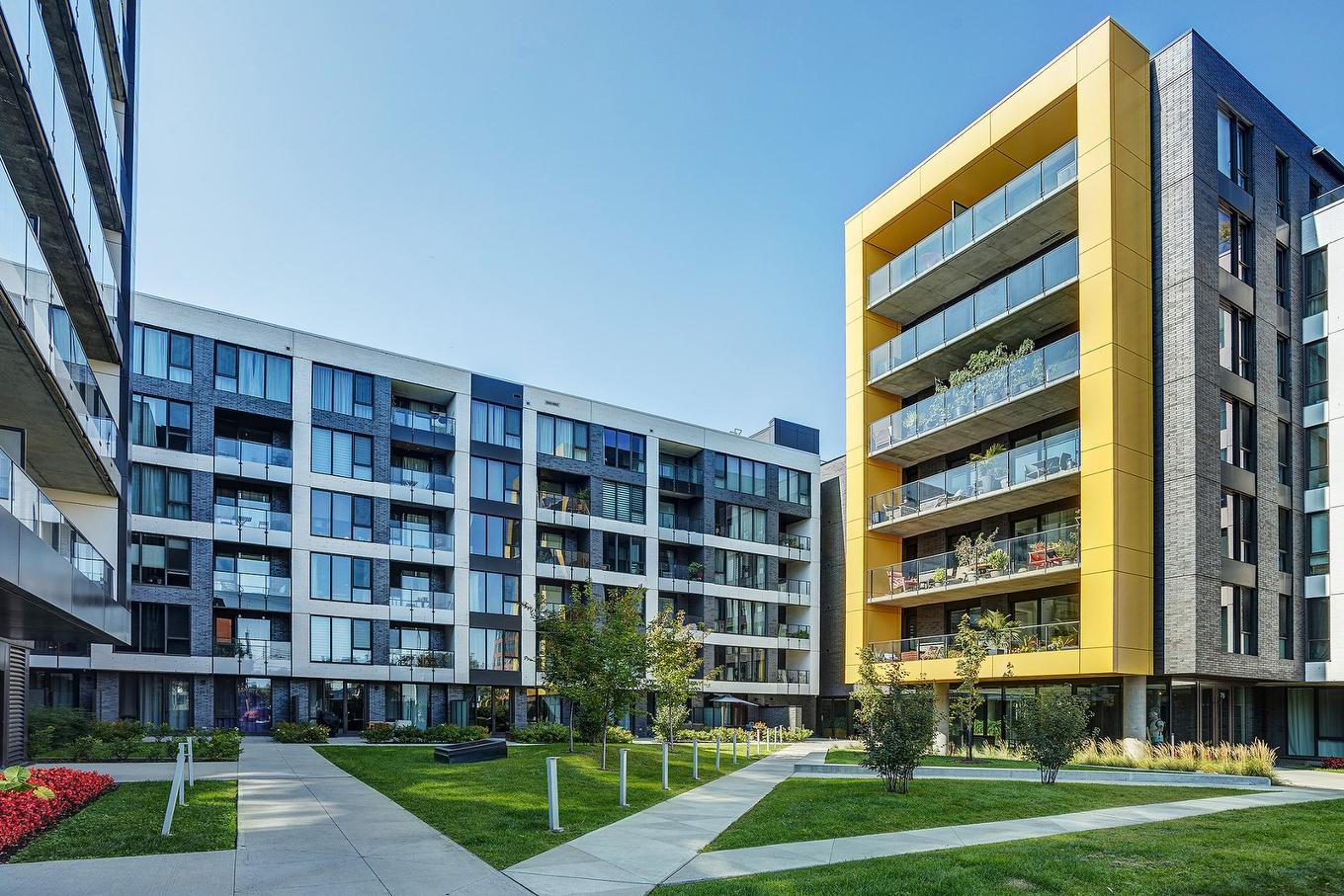 Exterior - 115-75 Rue De Castelnau O., Montréal (Villeray/Saint-Michel/Parc-Extension), QC - Outdoor With Facade