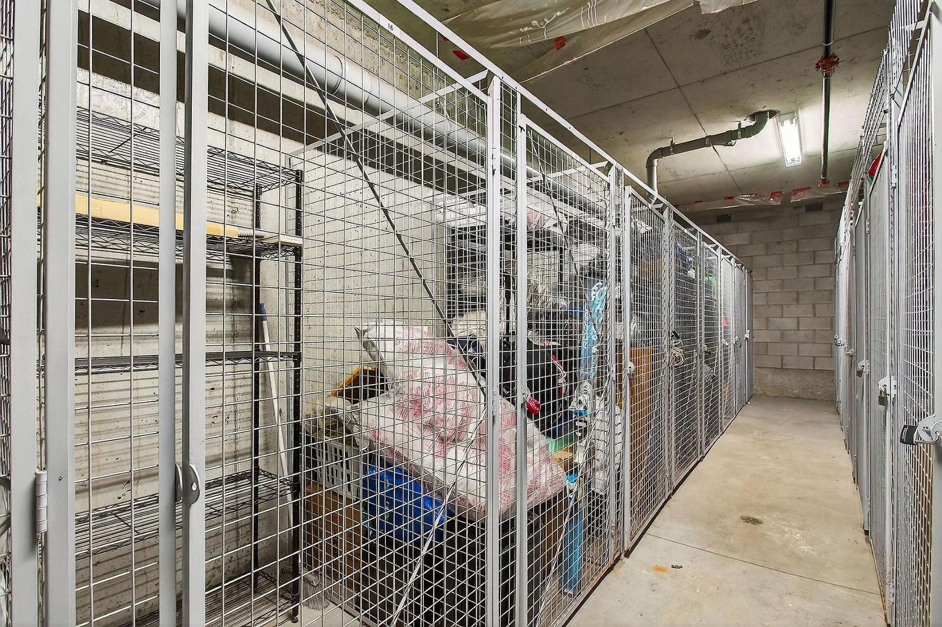 Storage - 115-75 Rue De Castelnau O., Montréal (Villeray/Saint-Michel/Parc-Extension), QC - Indoor With Storage