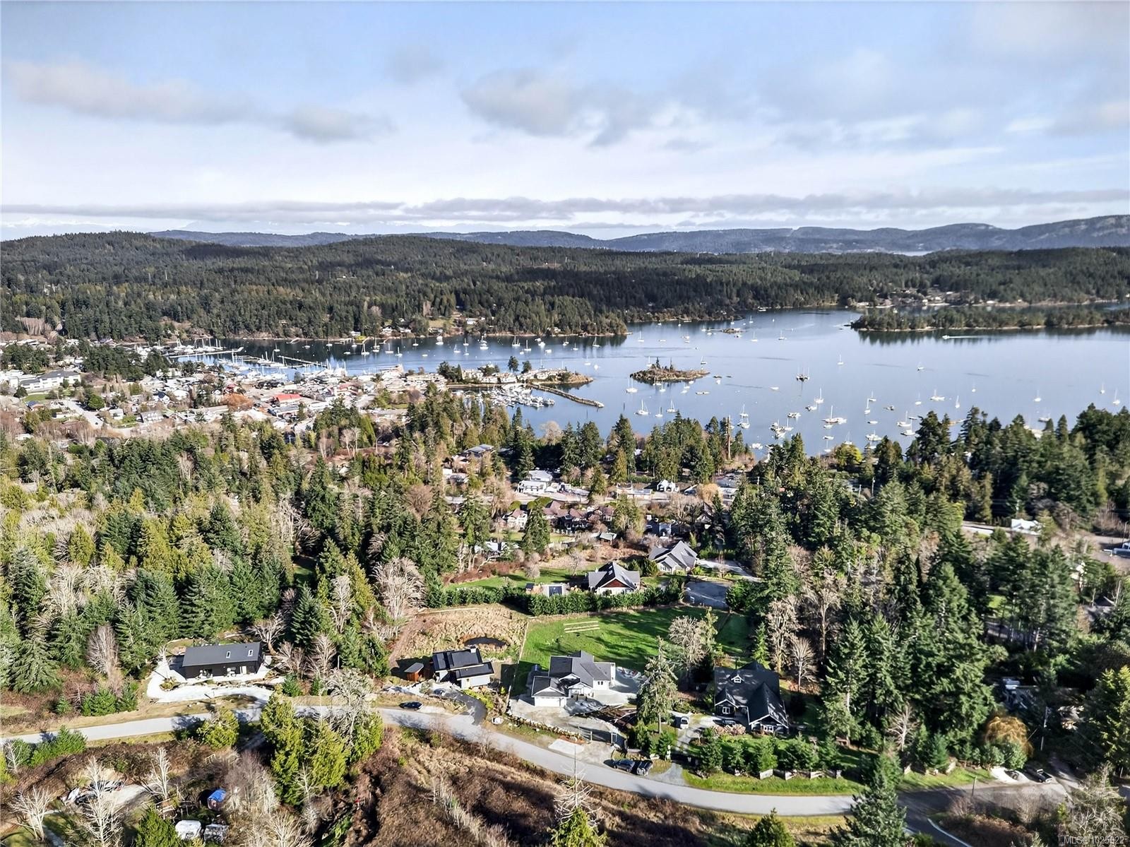 159 Cypress View Rd, Salt Spring, BC