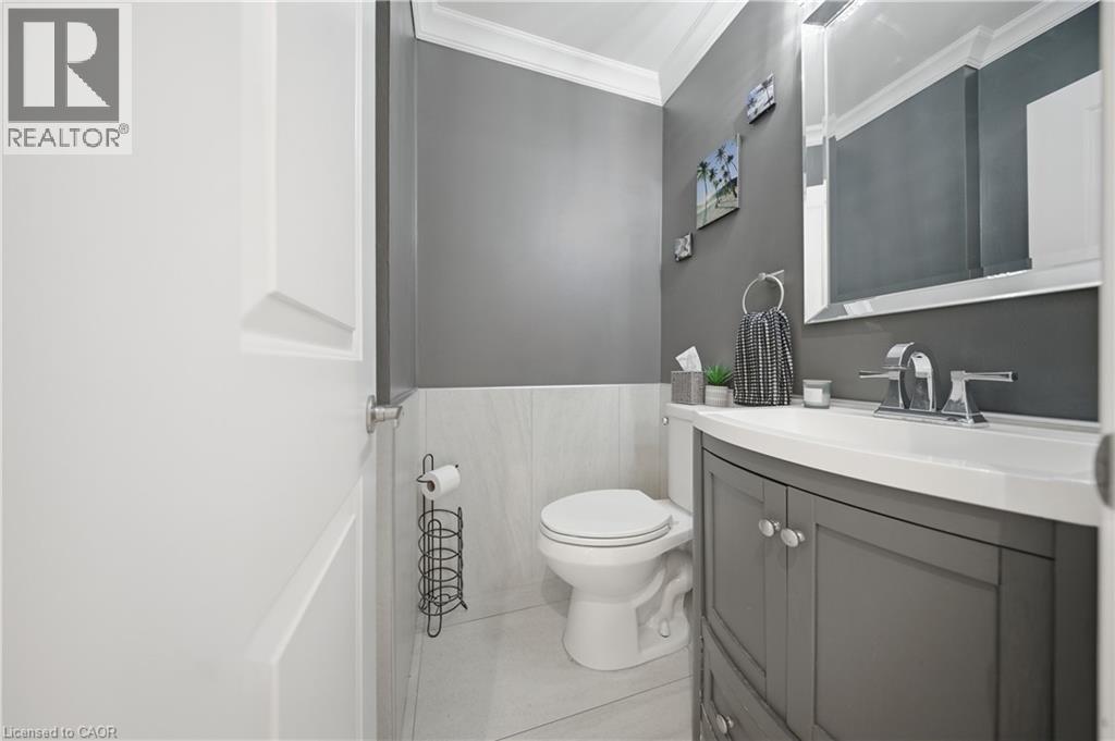 43 Kipling Crescent, Ajax, ON - Indoor Photo Showing Bathroom