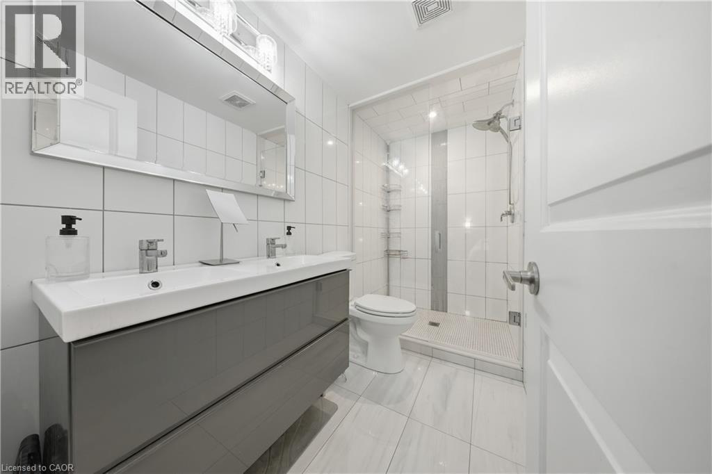 43 Kipling Crescent, Ajax, ON - Indoor Photo Showing Bathroom