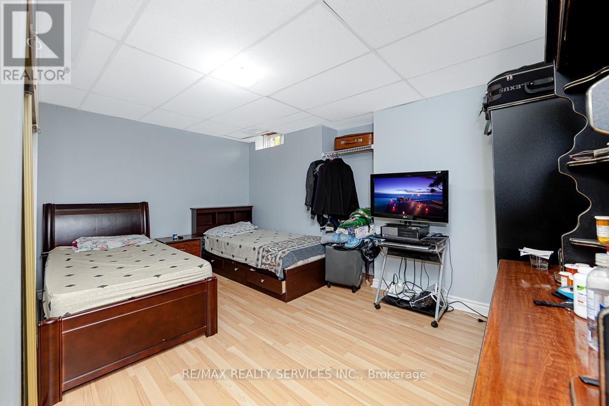 161 Hupfield Trail, Toronto, ON - Indoor