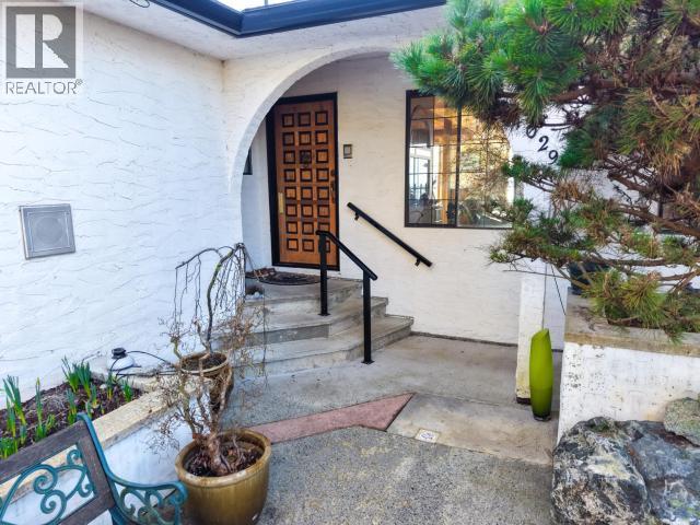 4029 Lytton Ave, Powell River, BC - Outdoor