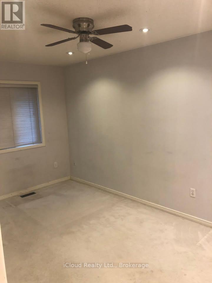 5484 Richmeadow Mews, Mississauga, ON - Indoor Photo Showing Other Room