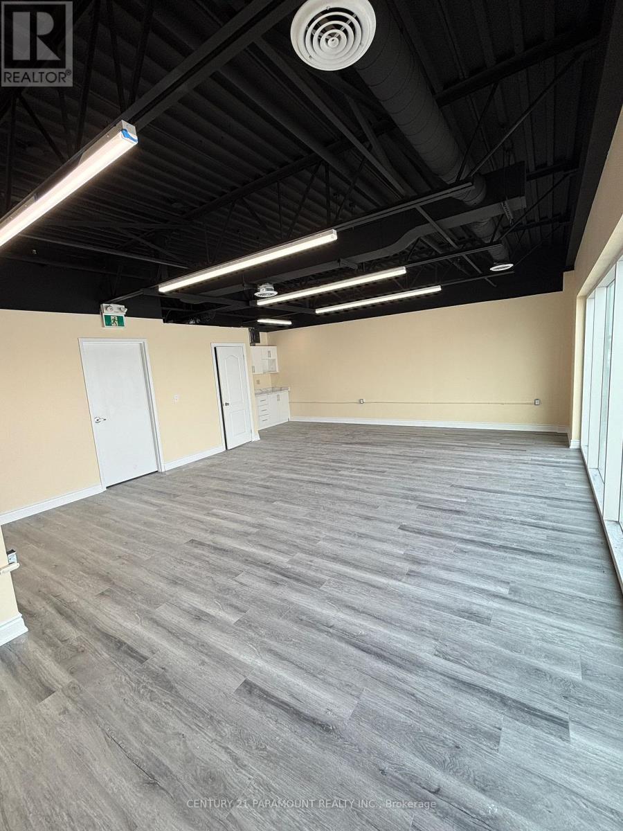 18 Upper Level - 587 Hanlon Creek Boulevard, Guelph, ON